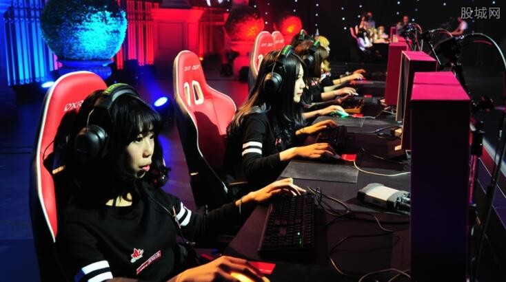 康条件并在 康条件并在